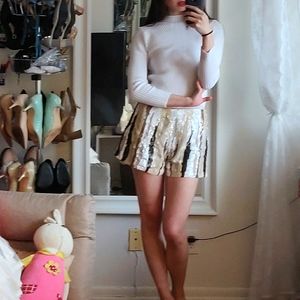 Thick white mock neck sweater top with 3/4 sleeves